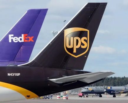 UPS宣布将于12月初上调国际航空燃油附加费