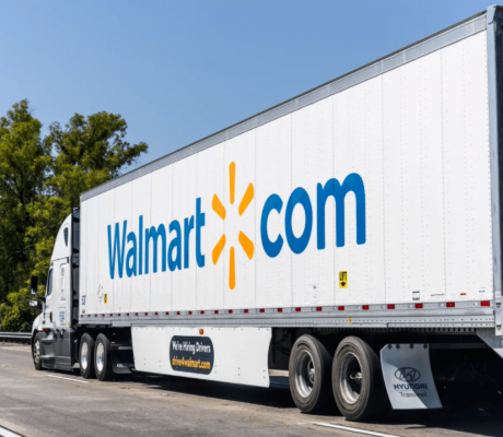 沃尔玛与 Salesforce 合作，为零售客户提供取货和送货技术
